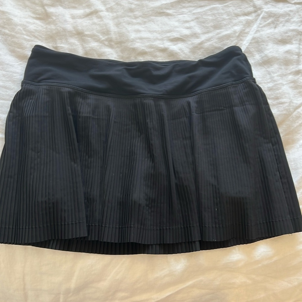 Black Lululemon Tennis Skirt